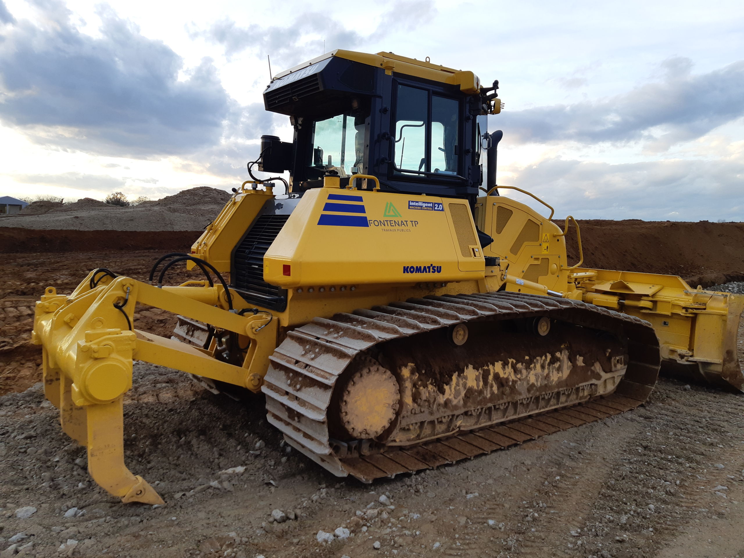 Bull Komatsu D61Pxi Fontenat TP